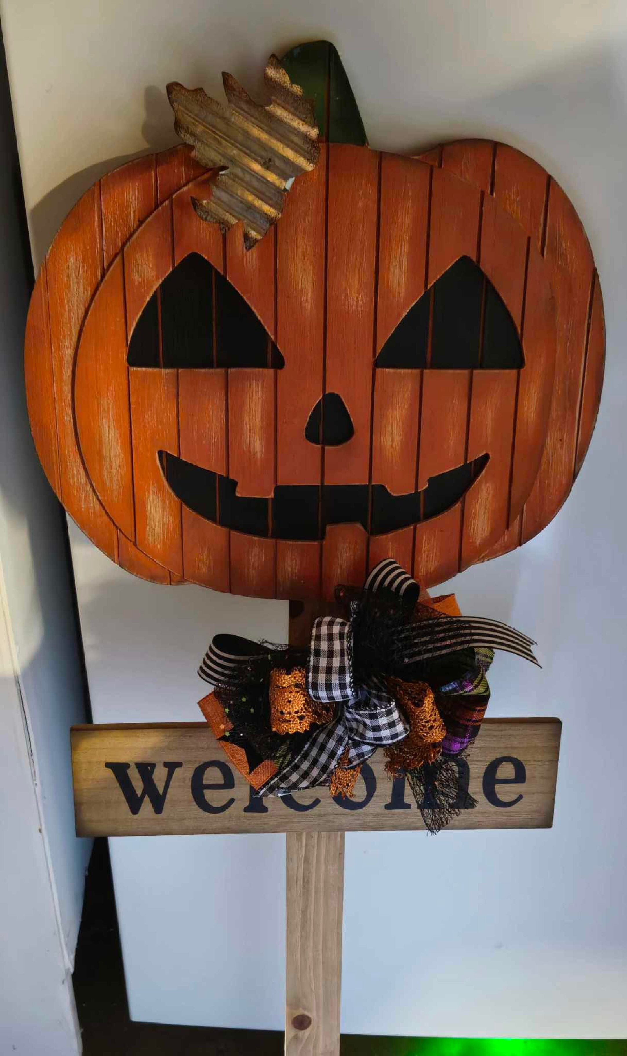 Pumpkin Stake