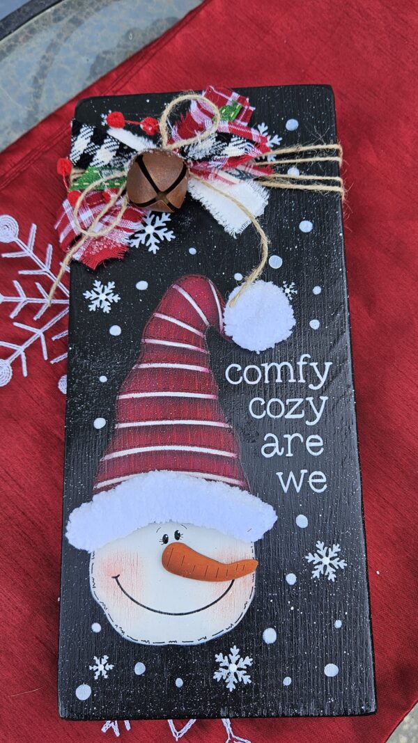Comfy Cozy are We Red