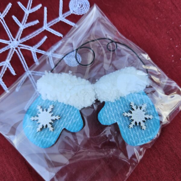 Blue Mittens Magnet