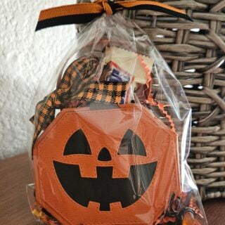 Pumpkin Purse Treat Holder