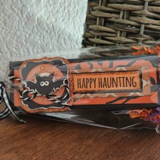 Happy Haunting Snickers Treat Holder